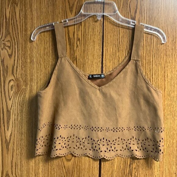 🔥5/20 🔥 Shein Crop top Sz S NWOT - Picture 1 of 7